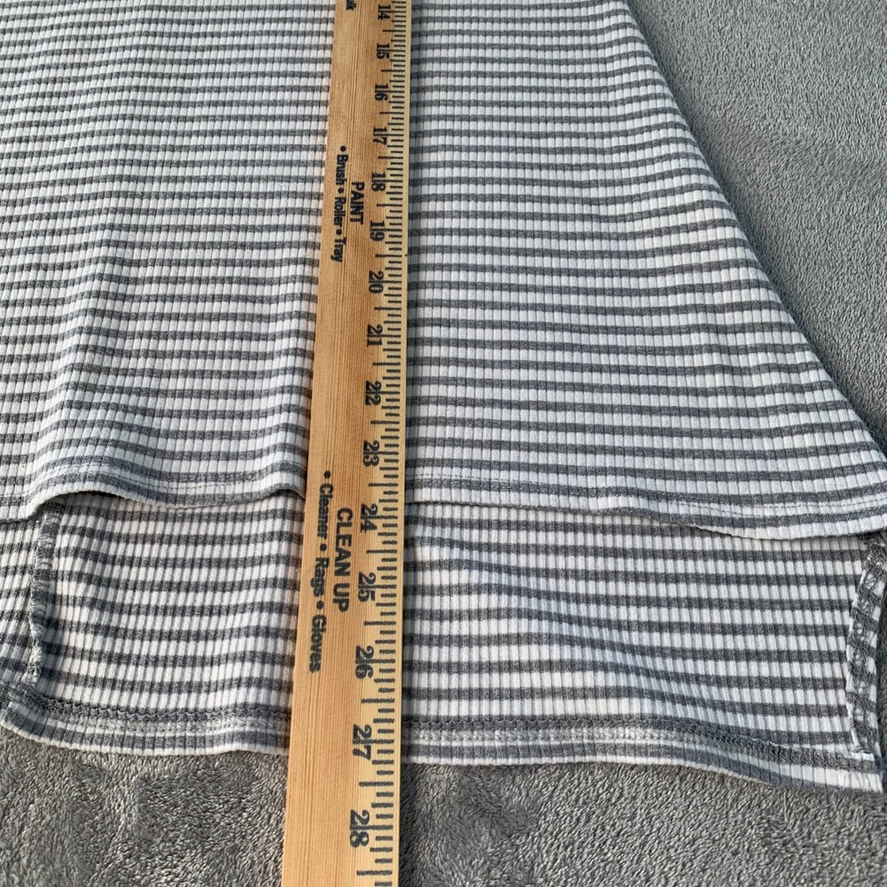 Striped Tank Top V-Neck Gray White Sleeveless Casual Cute Layered Hem Rib Knit S - Picture 6 of 9